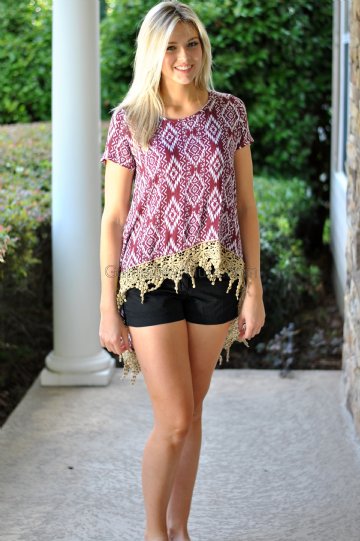 Lace Up Gameday Top- Garnet/Gold